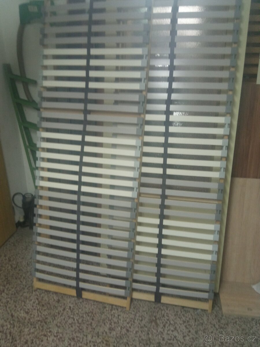 Prodám postelový rošt - 2