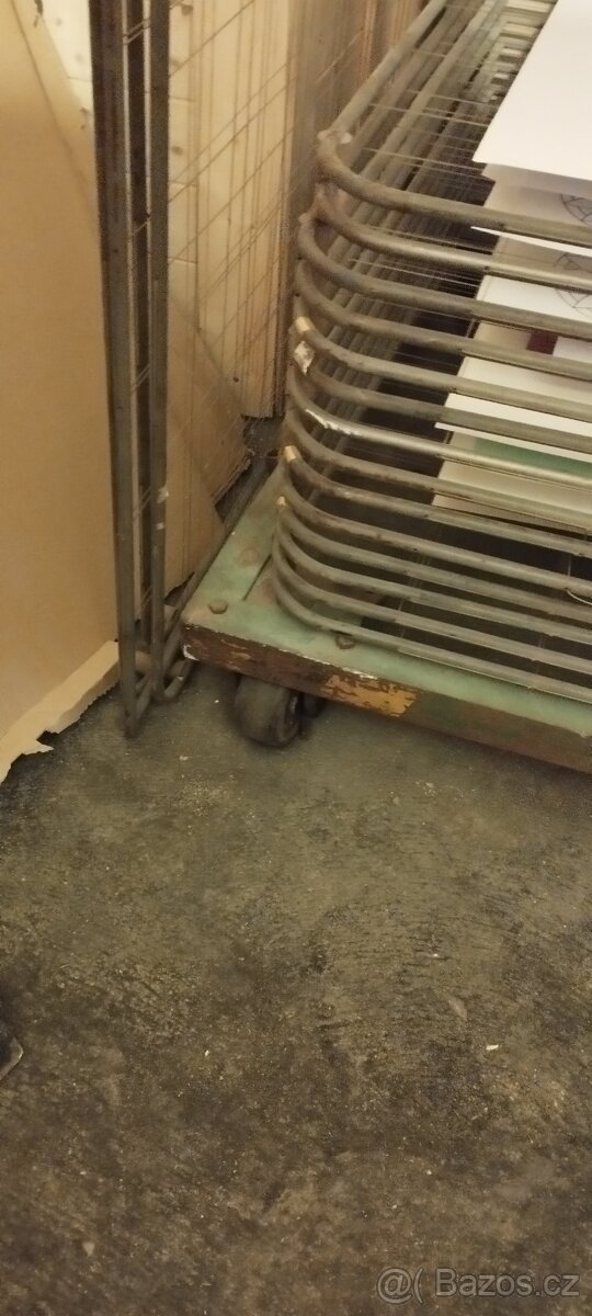 Sítotiskový sušák - 2