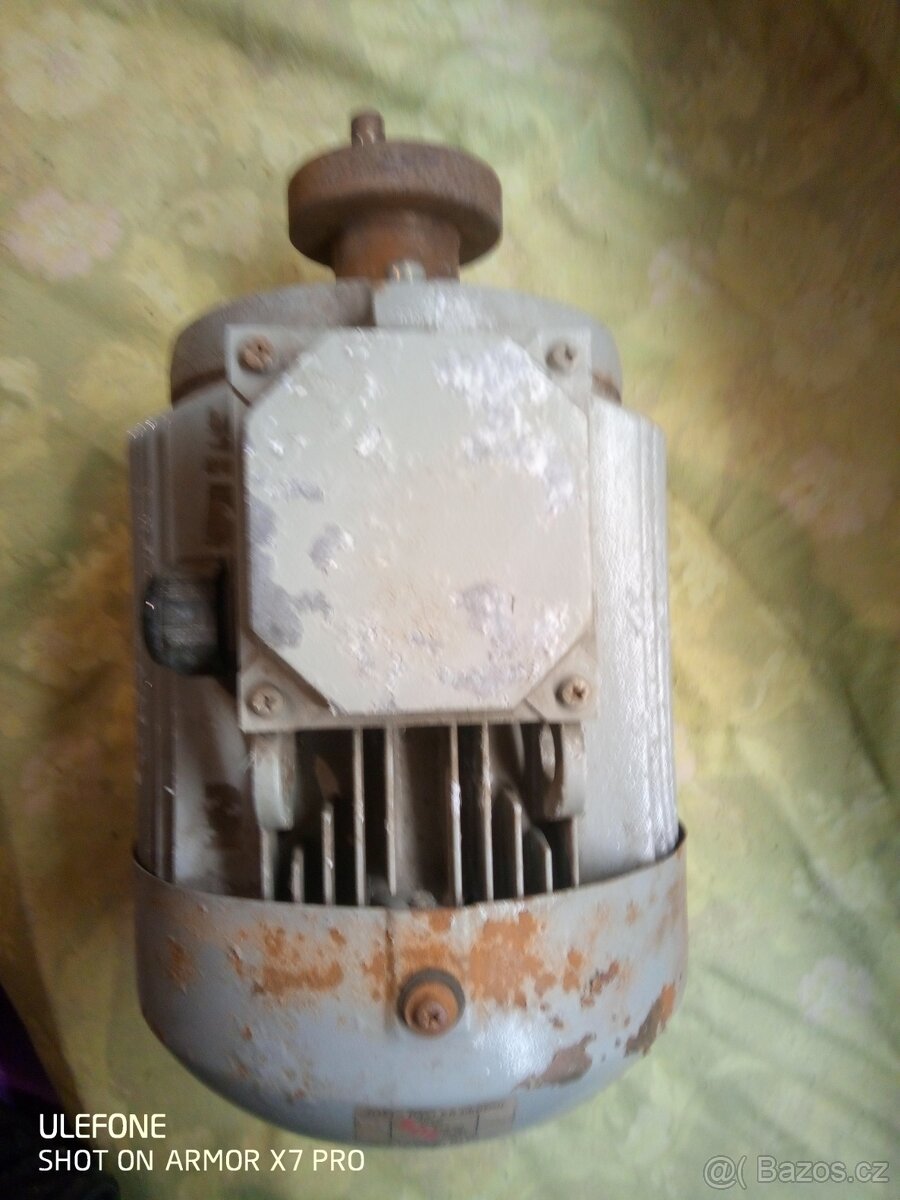 Patkový elektromotor 2,2 kW - 2