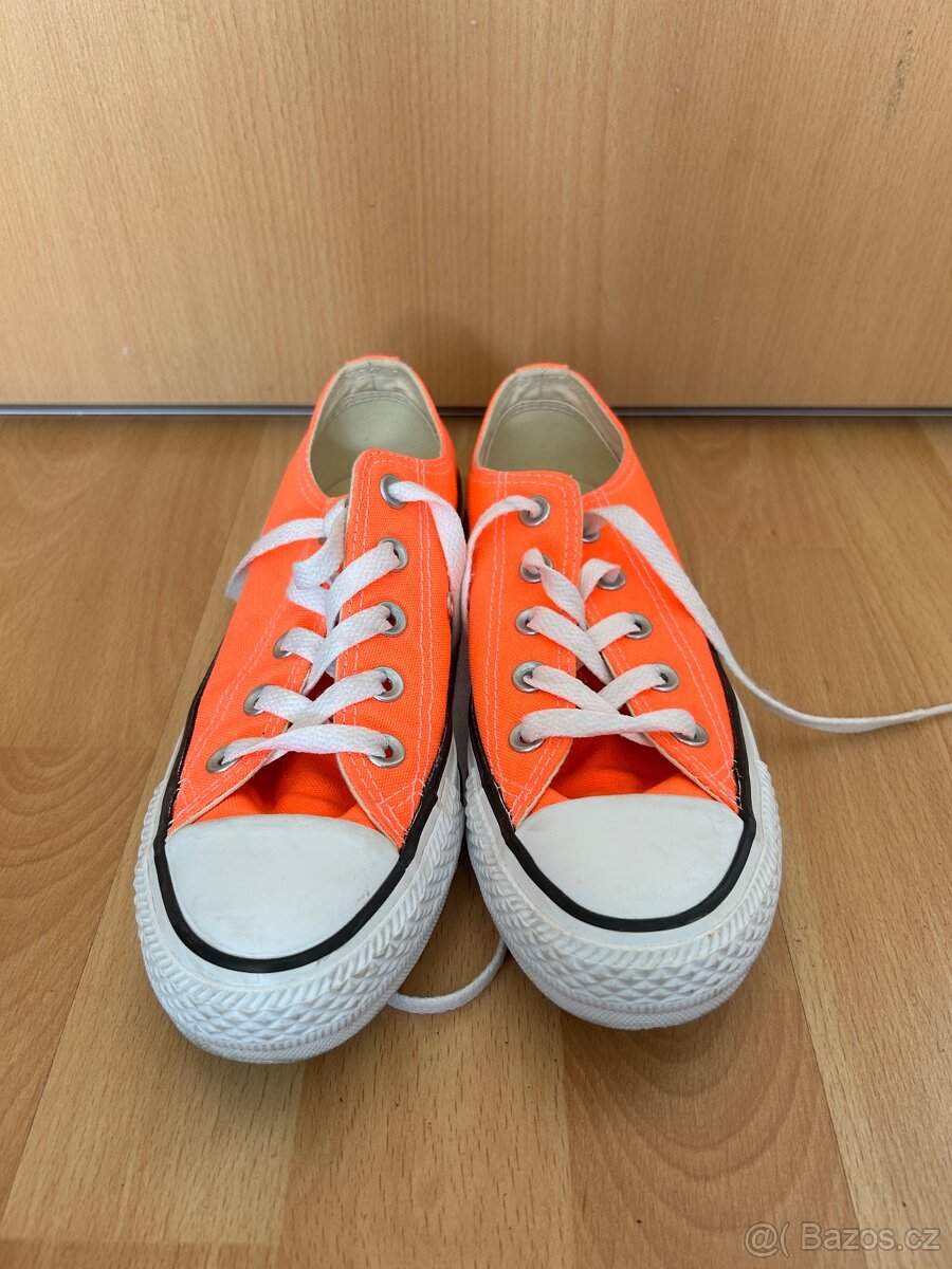 Nové Converse 36 - 2