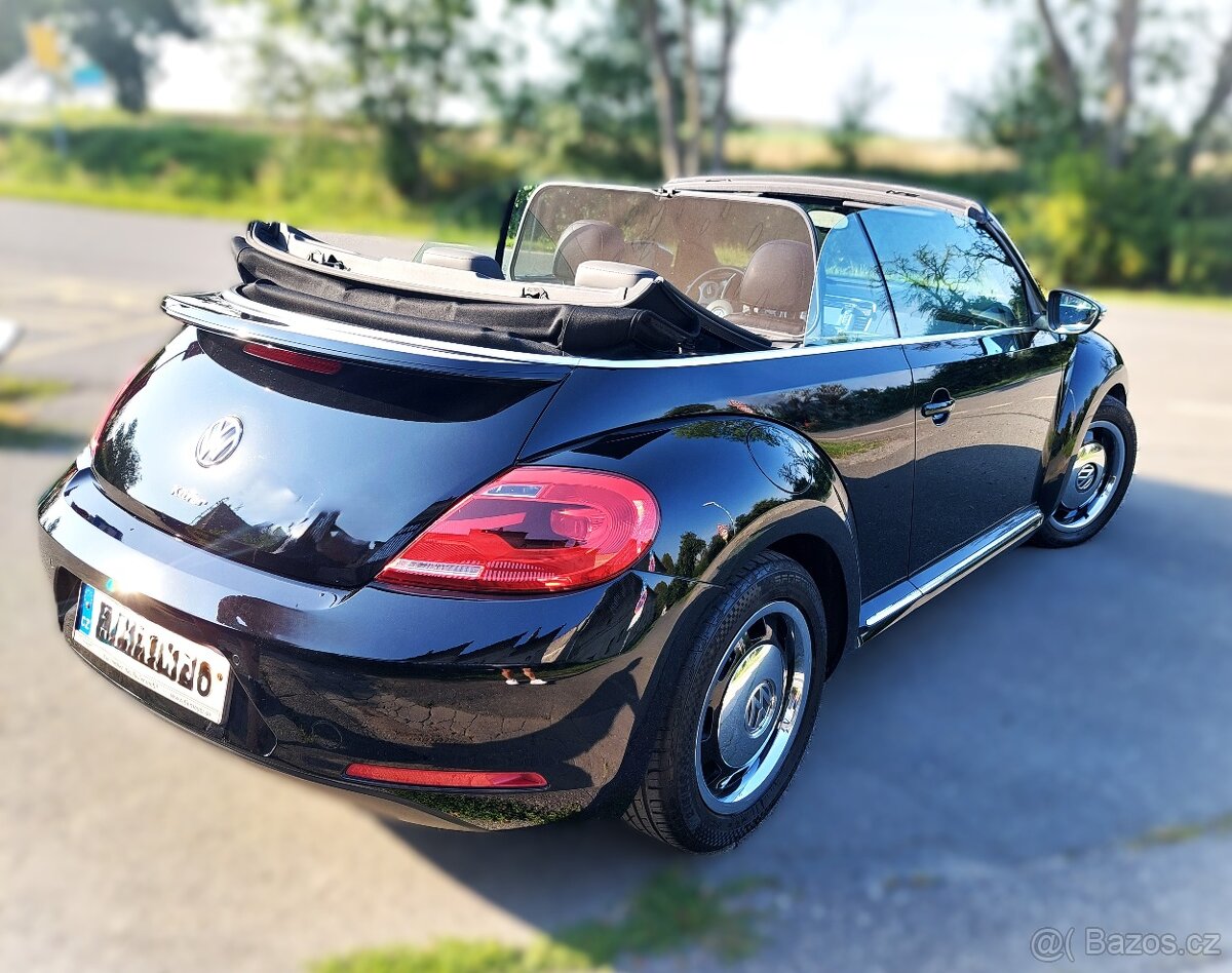 Volkswagen New Beetle Cabrio 1.6 limitovaná edice - 2