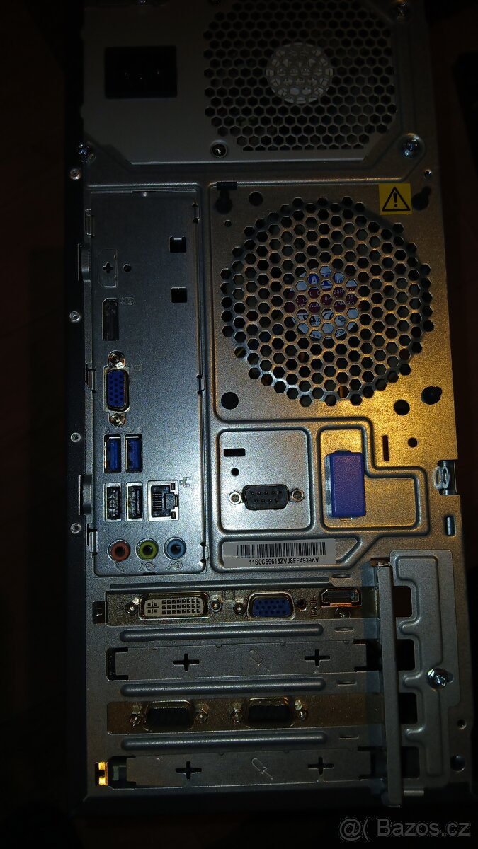 Počítač Lenovo - 2