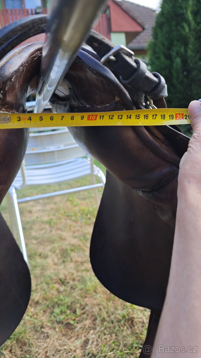 Prodám kožené jezdecké sedlo Passier posedlí 18" - 2