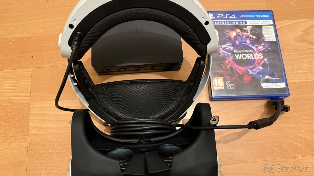 PlayStation VR (PSVR) set + hra VR Worlds - 2