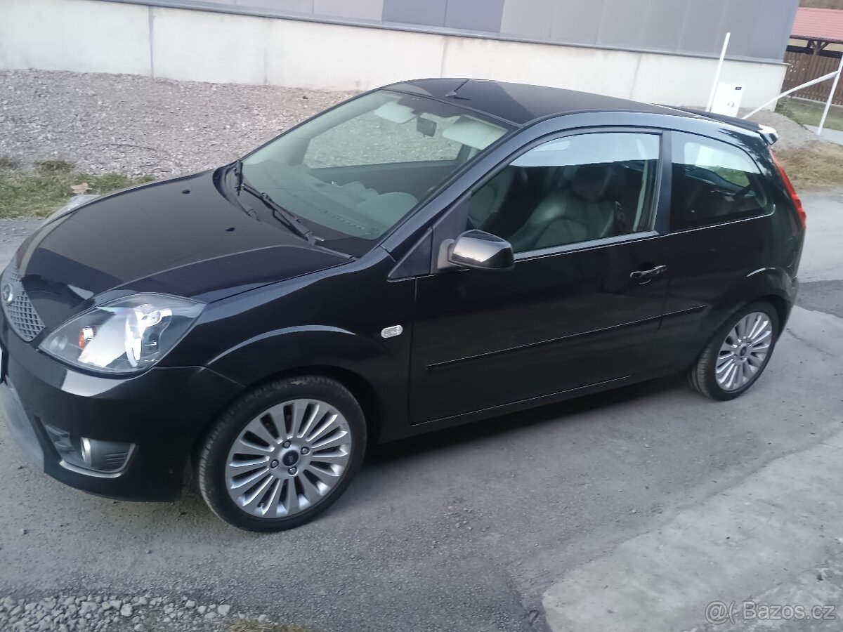 FORD FIESTA 1.6 SPORT - 2