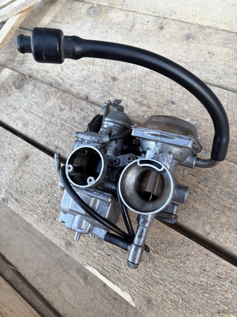 Yamaha XT 600 E karburátory - 2