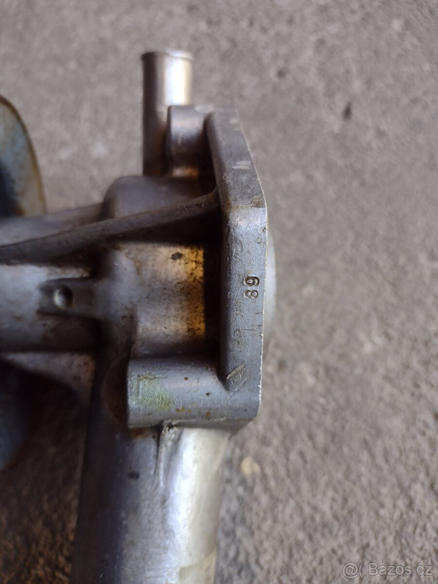 Vodní pumpa Škoda - 2