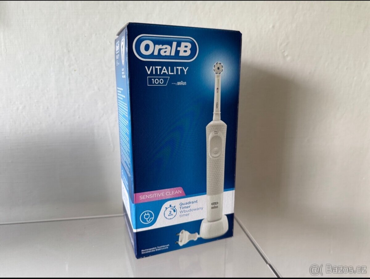 Oral-B Vitality 100 Sensitive Clean - 2