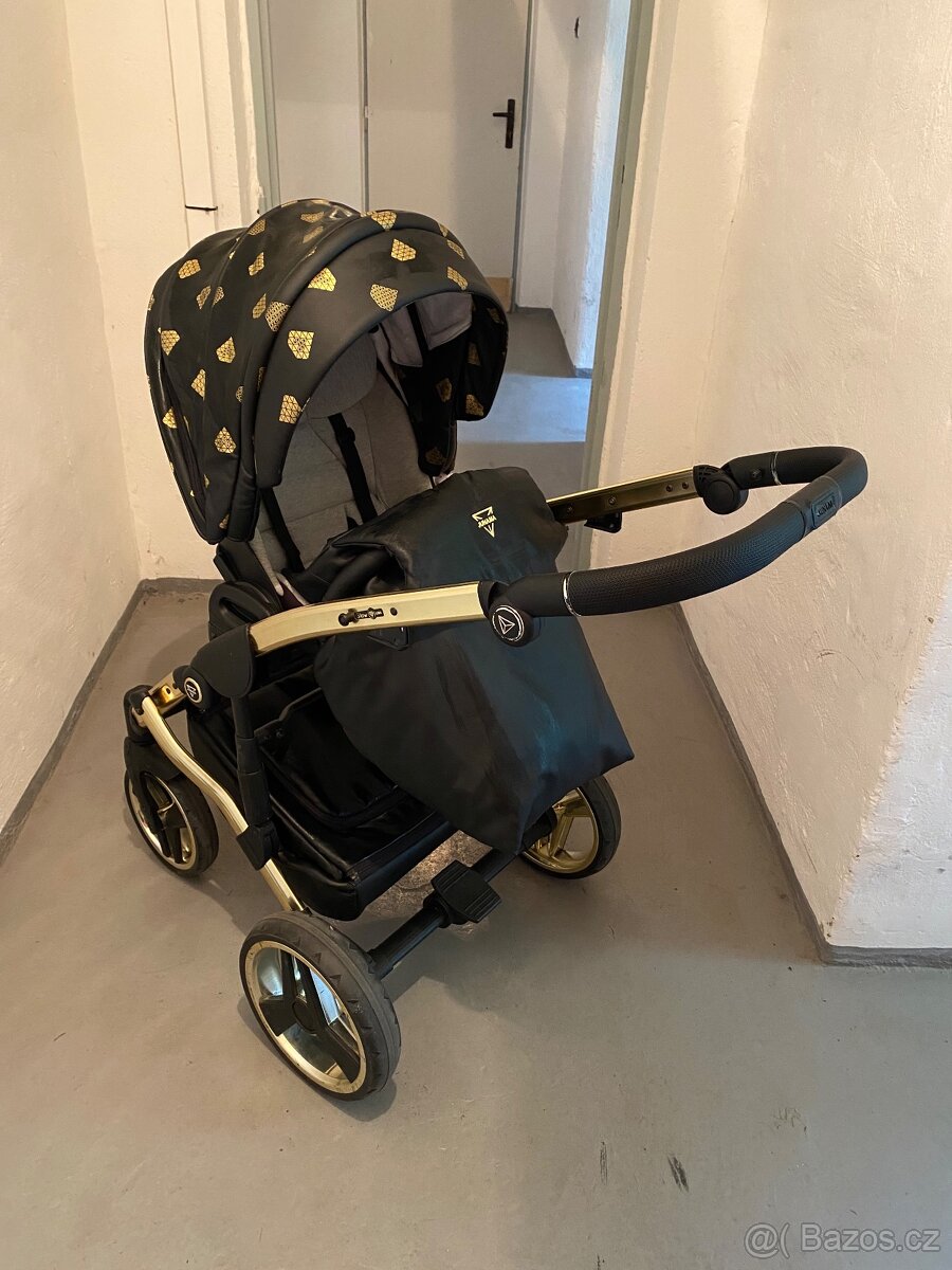 Kočárek 3v1 Junama Diamond - 2