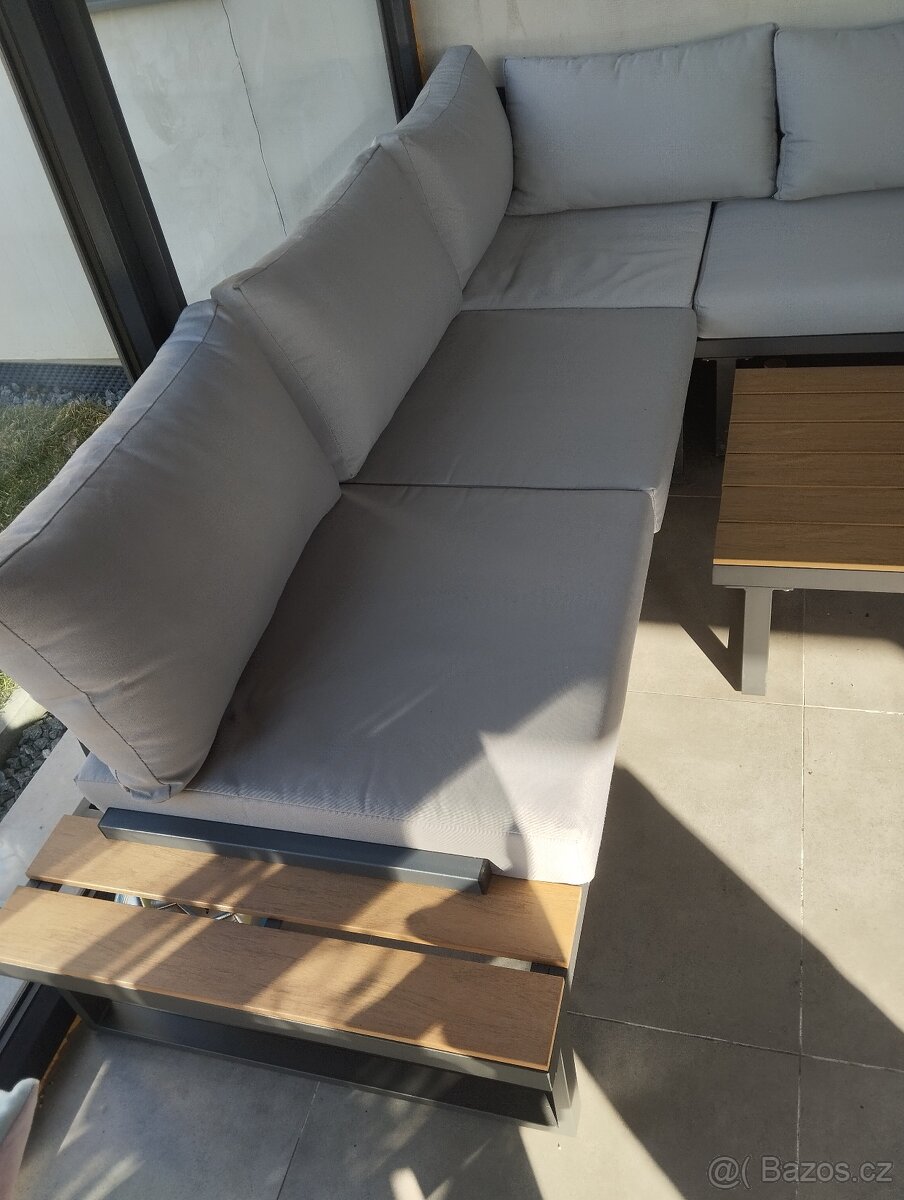 Zahradní sedací souprava - 2