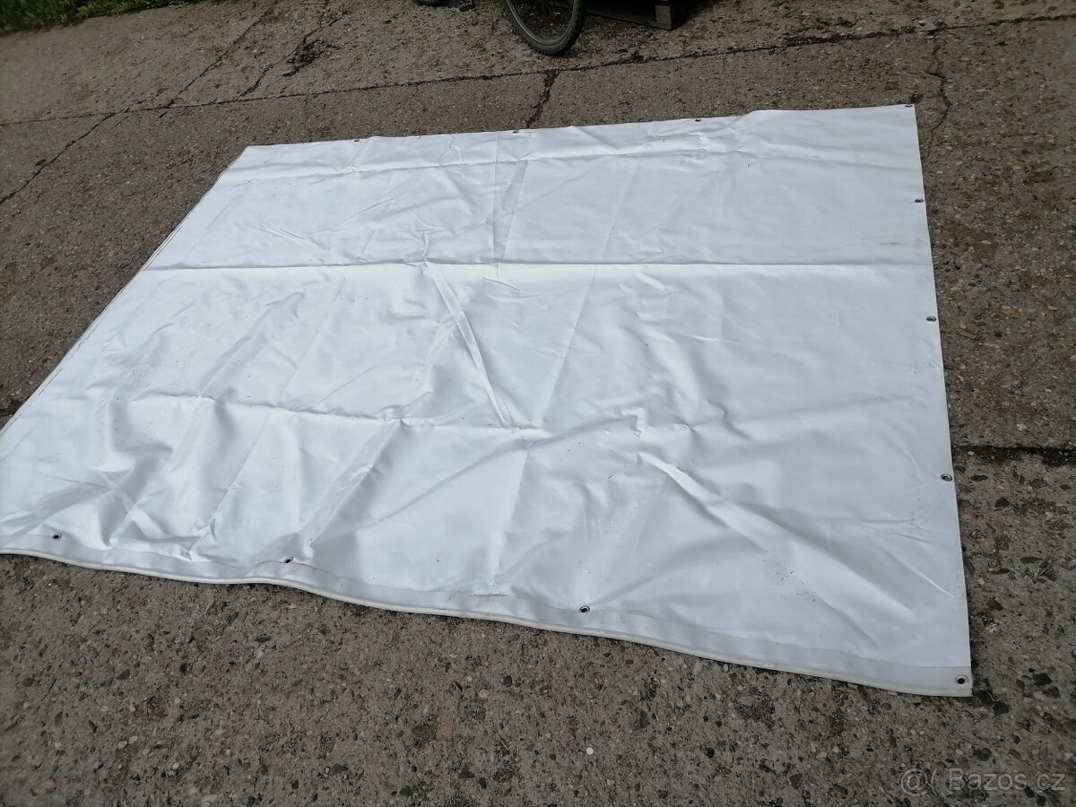 Krycí plachta - 2