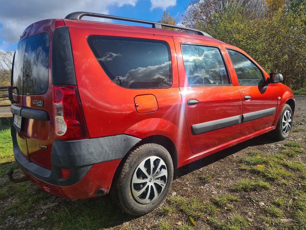 Dacia Logan MCV 1.6 LPG,výbava Laureate,bez rezu,jede krásně - 2
