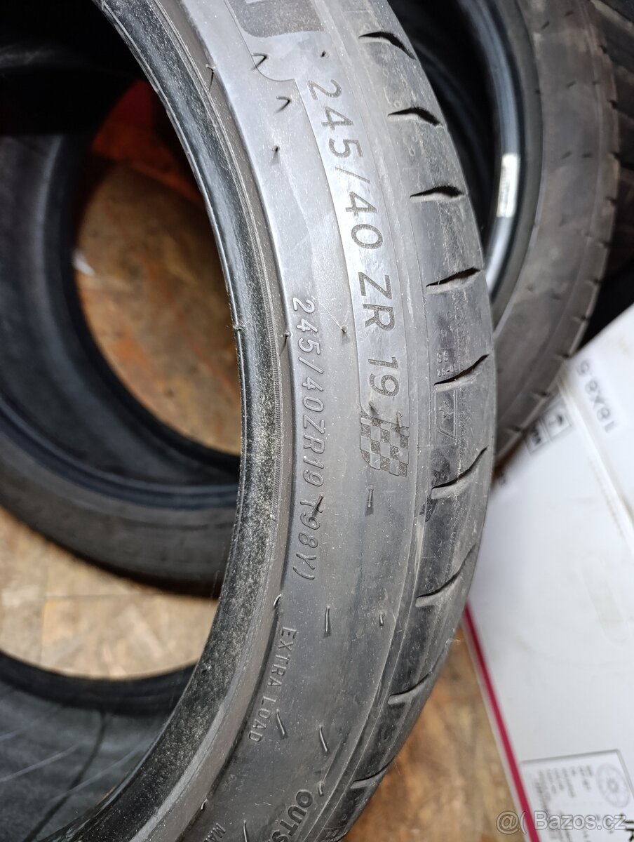 Michelin Pilot sport 4 245/40ZR19 - 2
