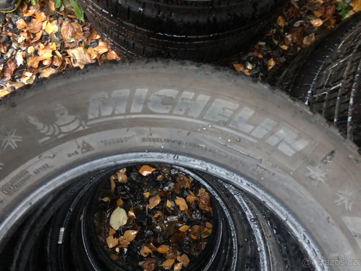 Pneu Michelin Alpin5 215/65R17 - 2