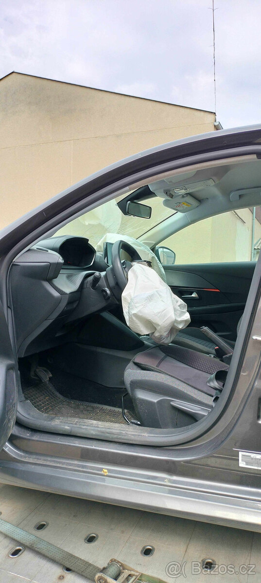 Peugeot 208 II, 2019-, 1.2puretech, 74kw, 10.500km - 2