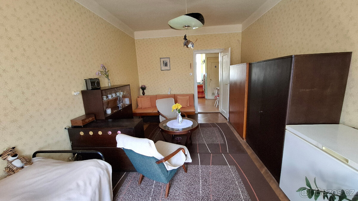 Prodej bytu 3 + 1 nedaleko centra města Znojma - 2