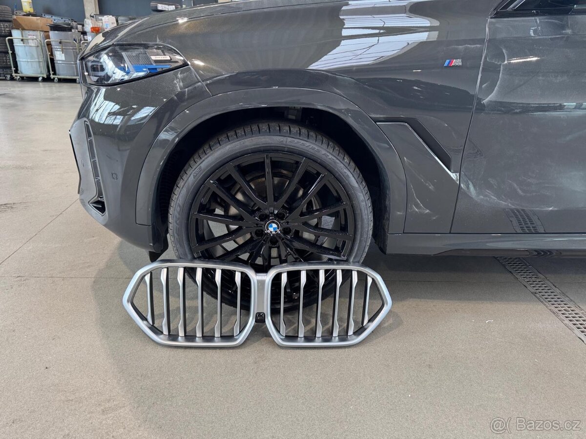 Přední podsvícená maska BMW X6 - 2