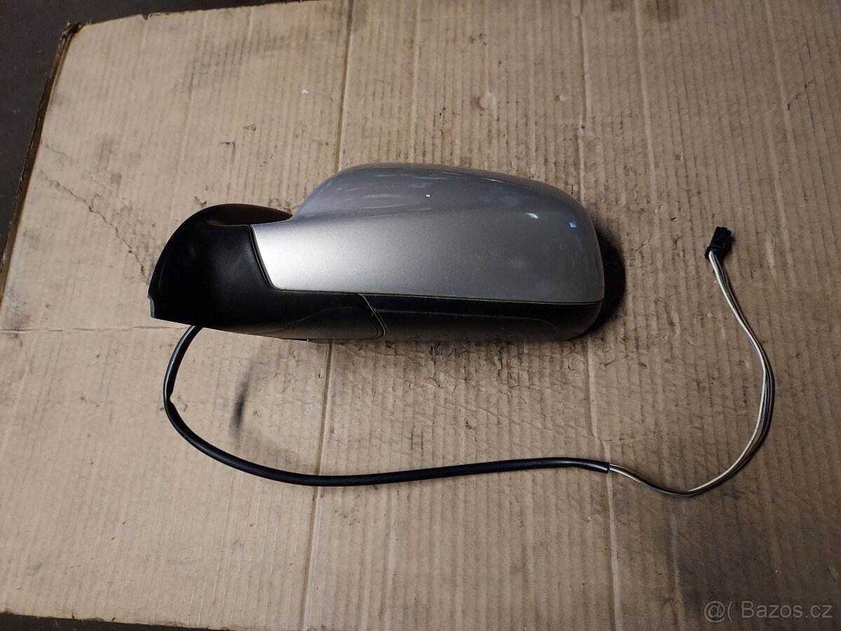 levé zrcátko Peugeot 307 - 2