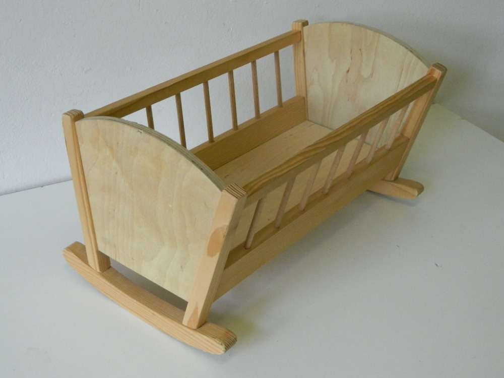 Kolébka pro panenku. - 2