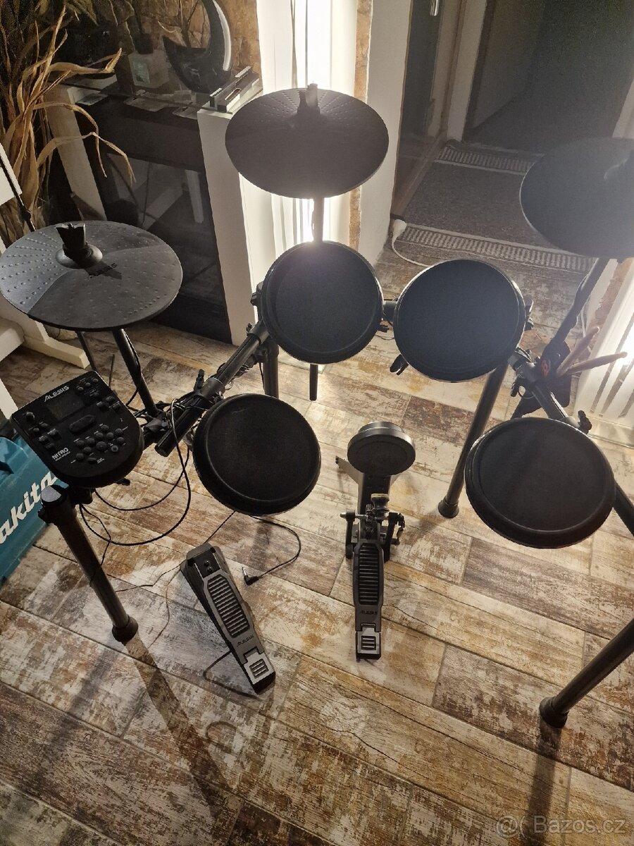 Alesis nitro mesh kit - drum module | Elektrické bicí - 2
