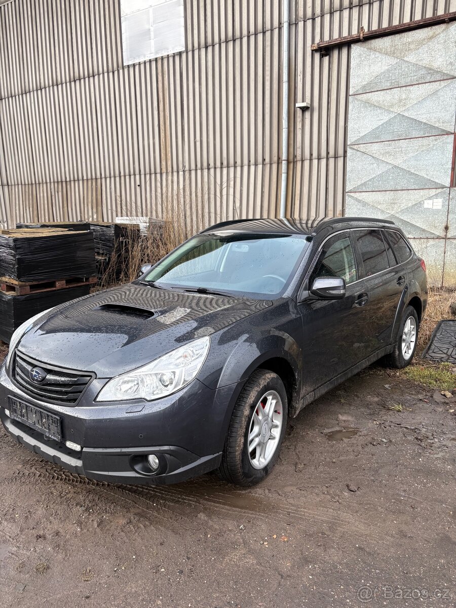 Subaru outback cely vůz po dílech - 2