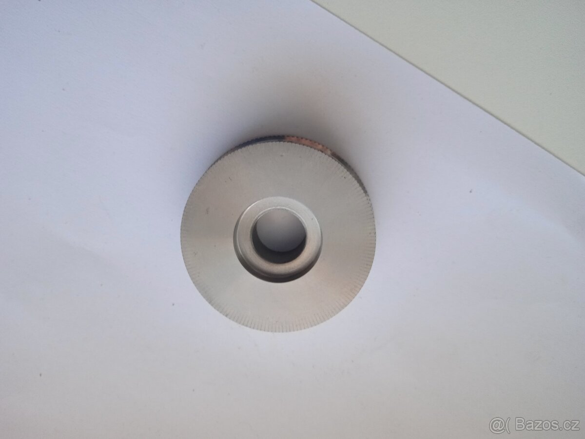 Příčný nonius soustruhu S28 - 2