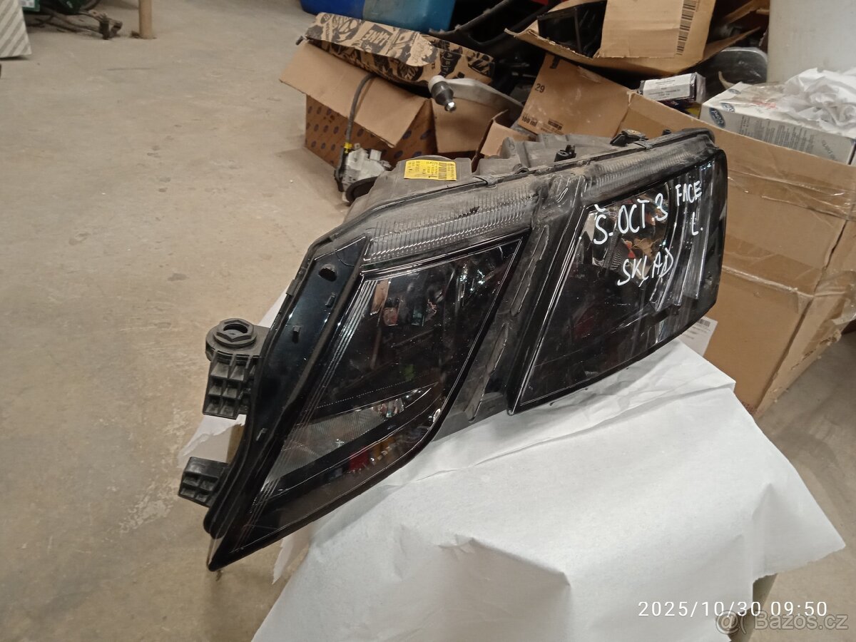 Světlo Octavie 3 - 2