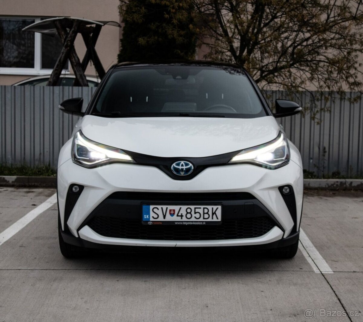 Toyota C-HR 1.8 Hybrid Selection E-CVT - 2