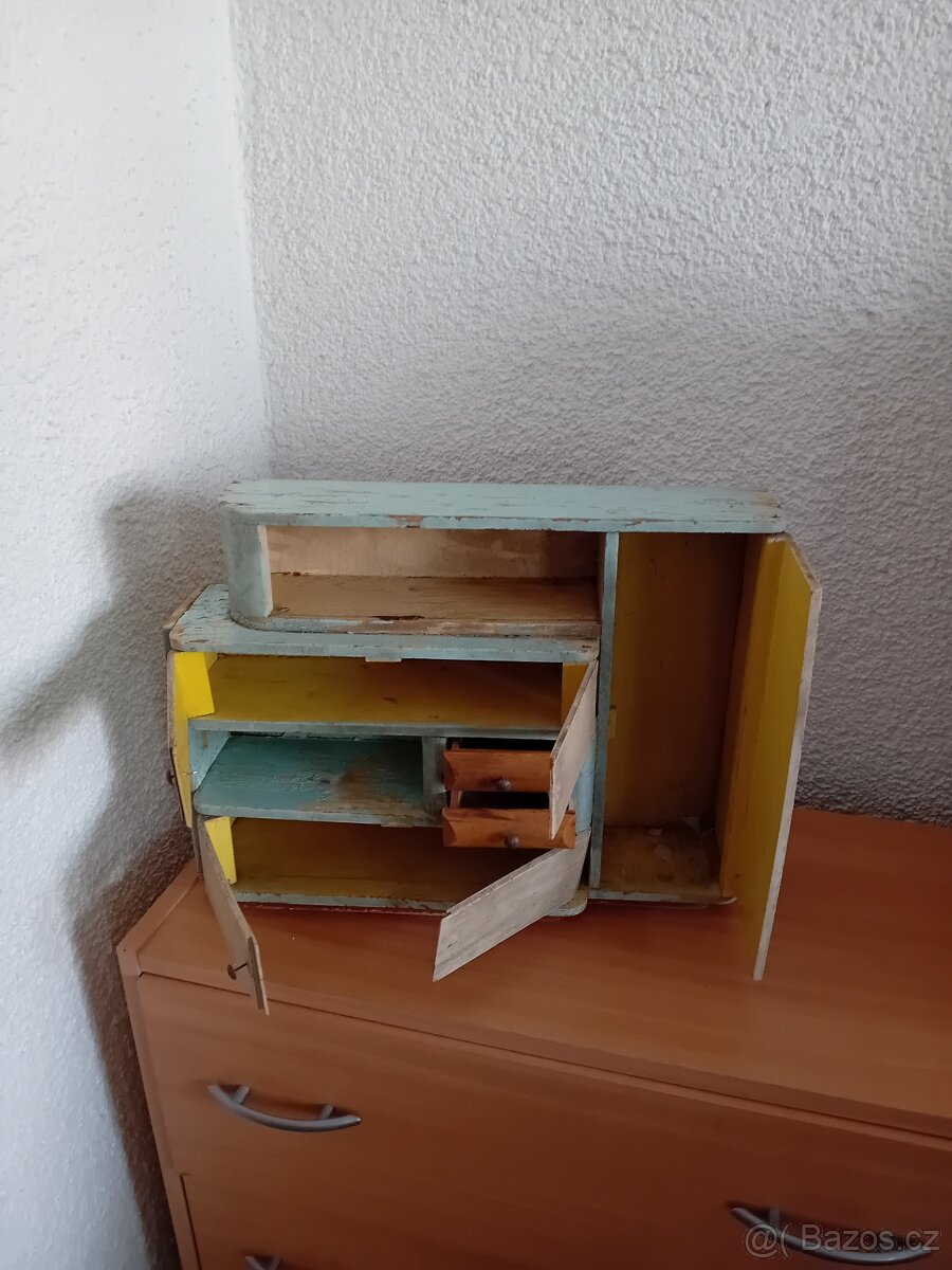 Retro dětský nábytek - 2