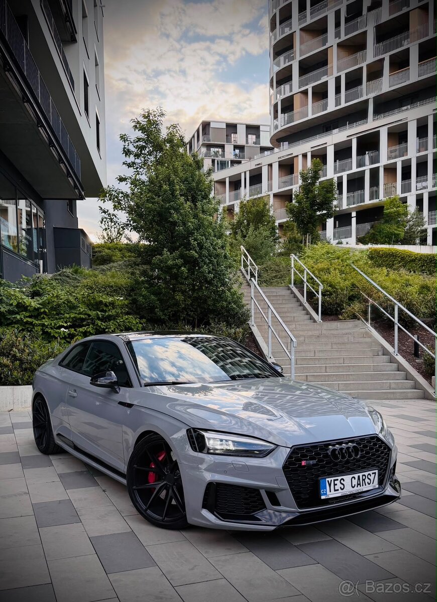 RS 5 coupe - 2