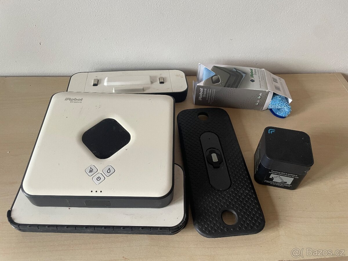 Robotický mop / vysavač iRobot Braava 390t - 2