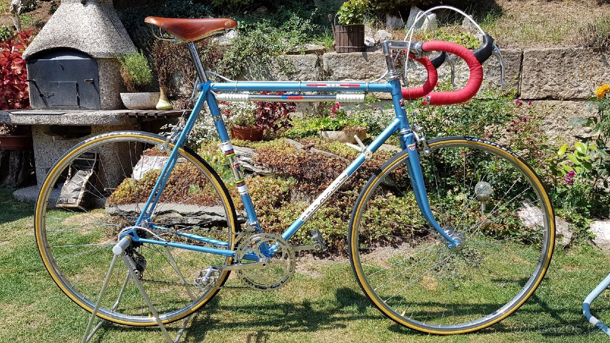 Silniční zavodní kolo Favorit F1 Speciál 1976 po renovaci. - 2