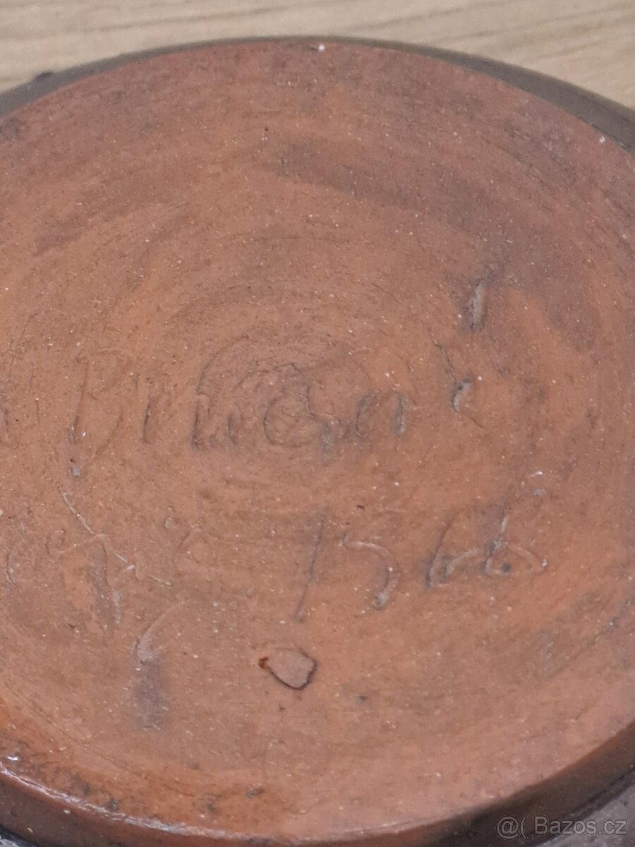 Keramický popelník utorský - 2