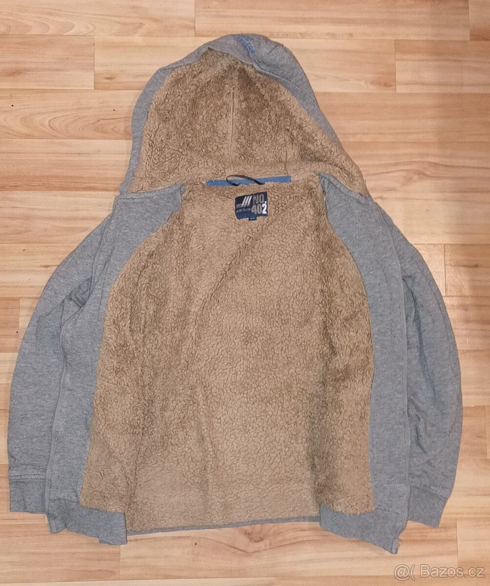 Chlapecká mikina s kožíškem, vel. 164 - 2