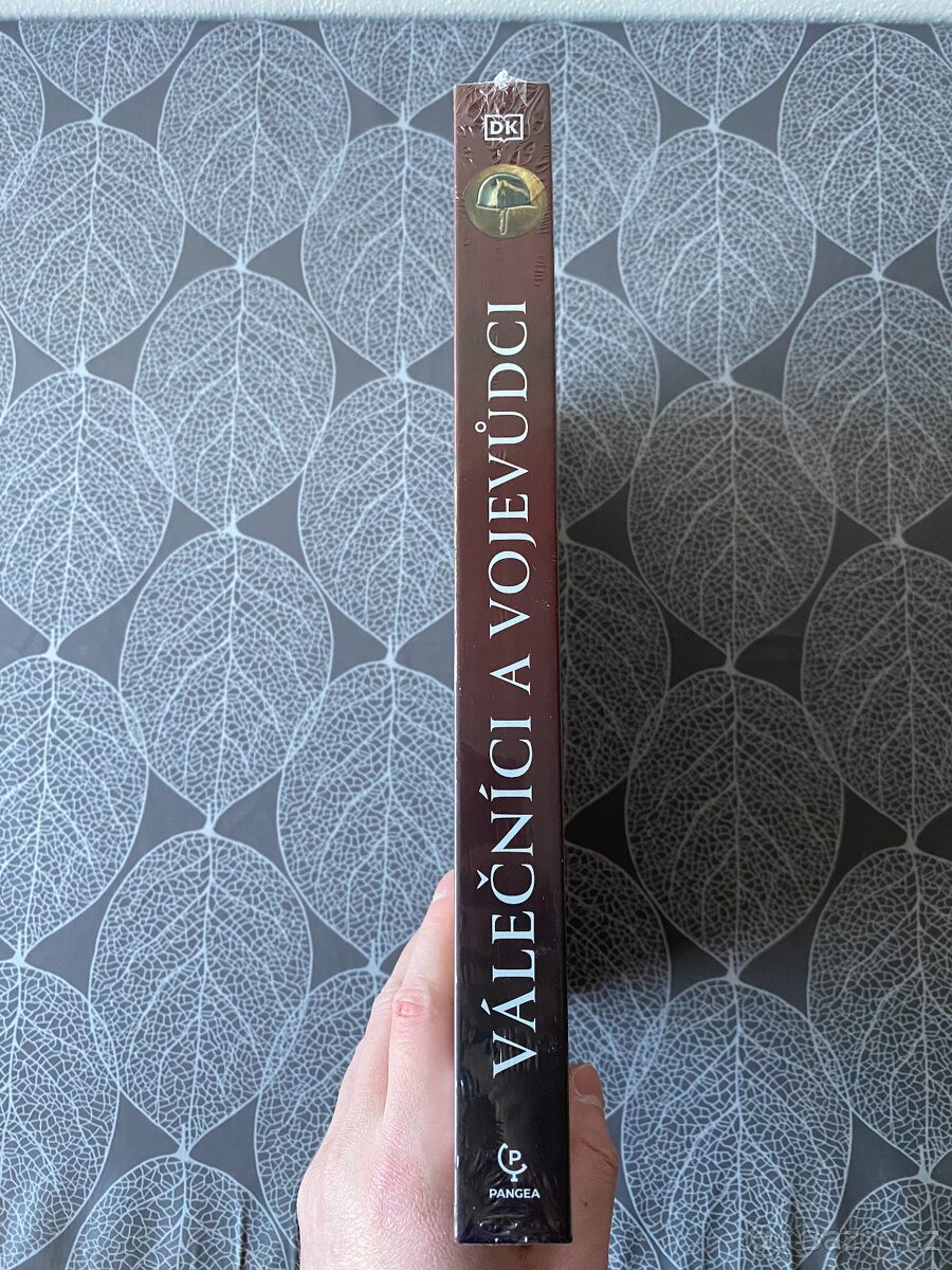 Nová kniha Válečníci a vojevůdci v originální fólii - 2