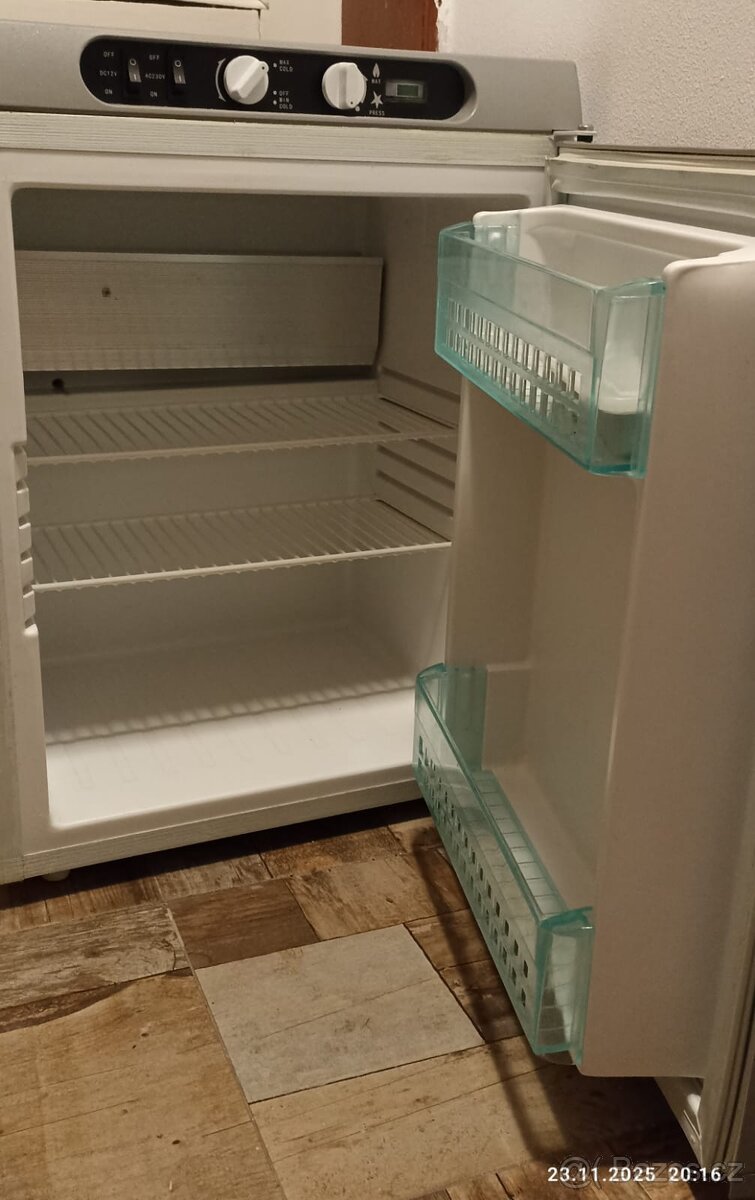 Lednici kombi MEVA - 2