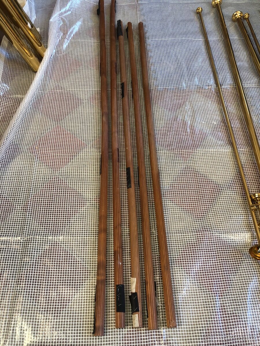 Dřevěné konzolové garnýžové tyče na závěsy záclony (NP028) - 2