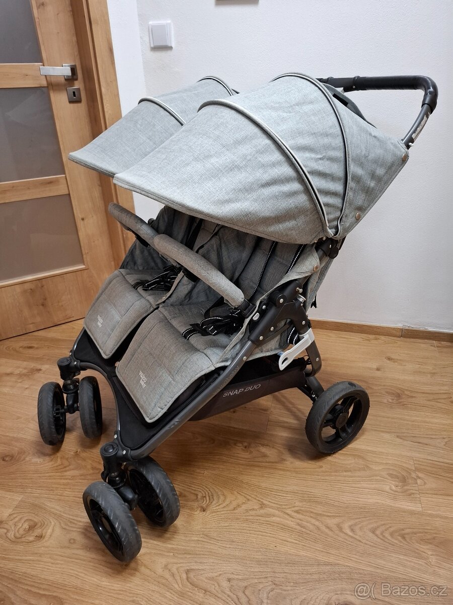 Kočárek pro dvojčata VALCO SNAP DUO - 2