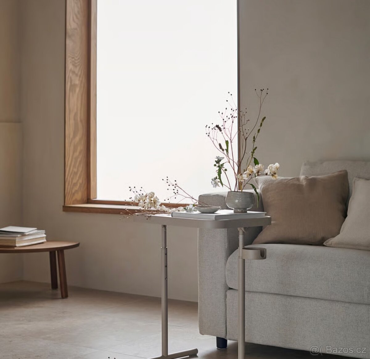 Stolek na notebook IKEA - 2