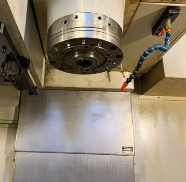 Obráběcí centra - vertikální MV 154 PL/12 - 2