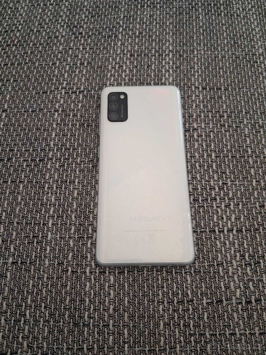 Samsung Galaxy A41 bílá - 2