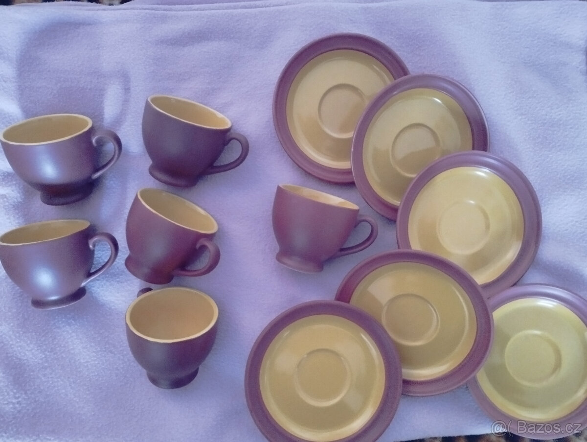 Sada kávových šálků s podšálky - 2