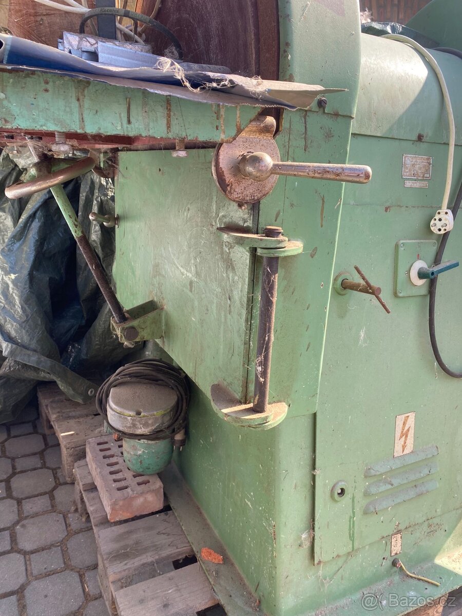 Dvoukotoučková bruska - 2