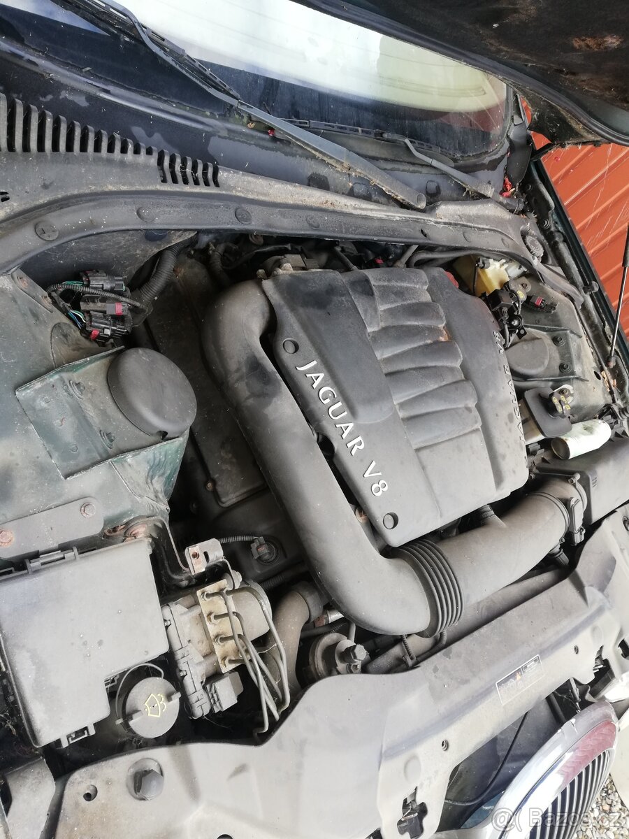 Jaguar S type 4.0 V8 - 2