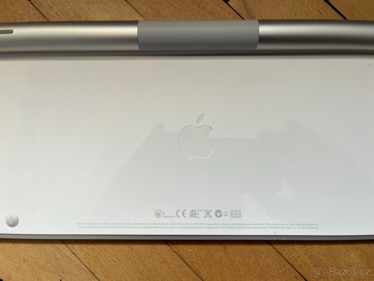 BT Klávesnice Apple - 2