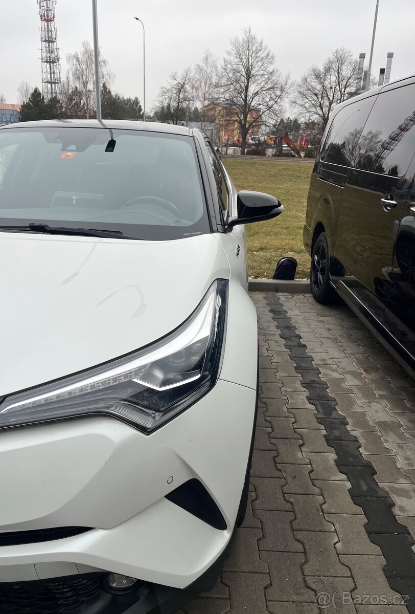 Toyota - 2