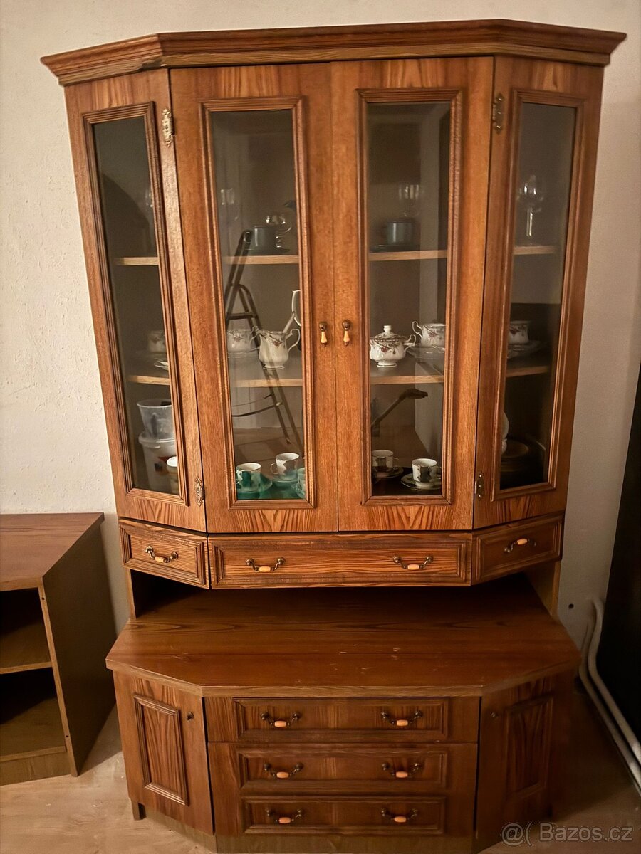 Obývací stěna /vitrína s komodou - 2