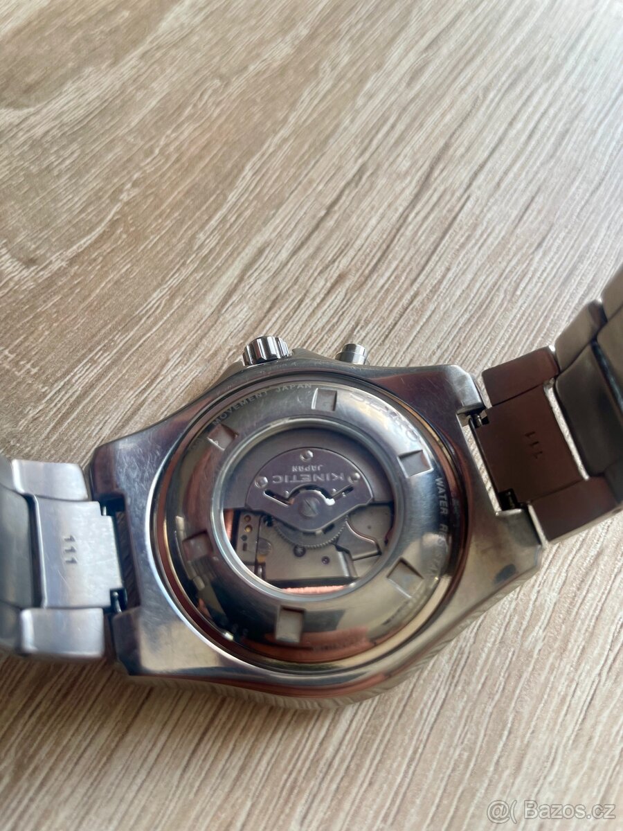 Seiko Kinetic Titan - 2