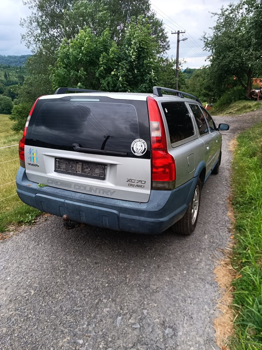 Volvo xc70 - 2