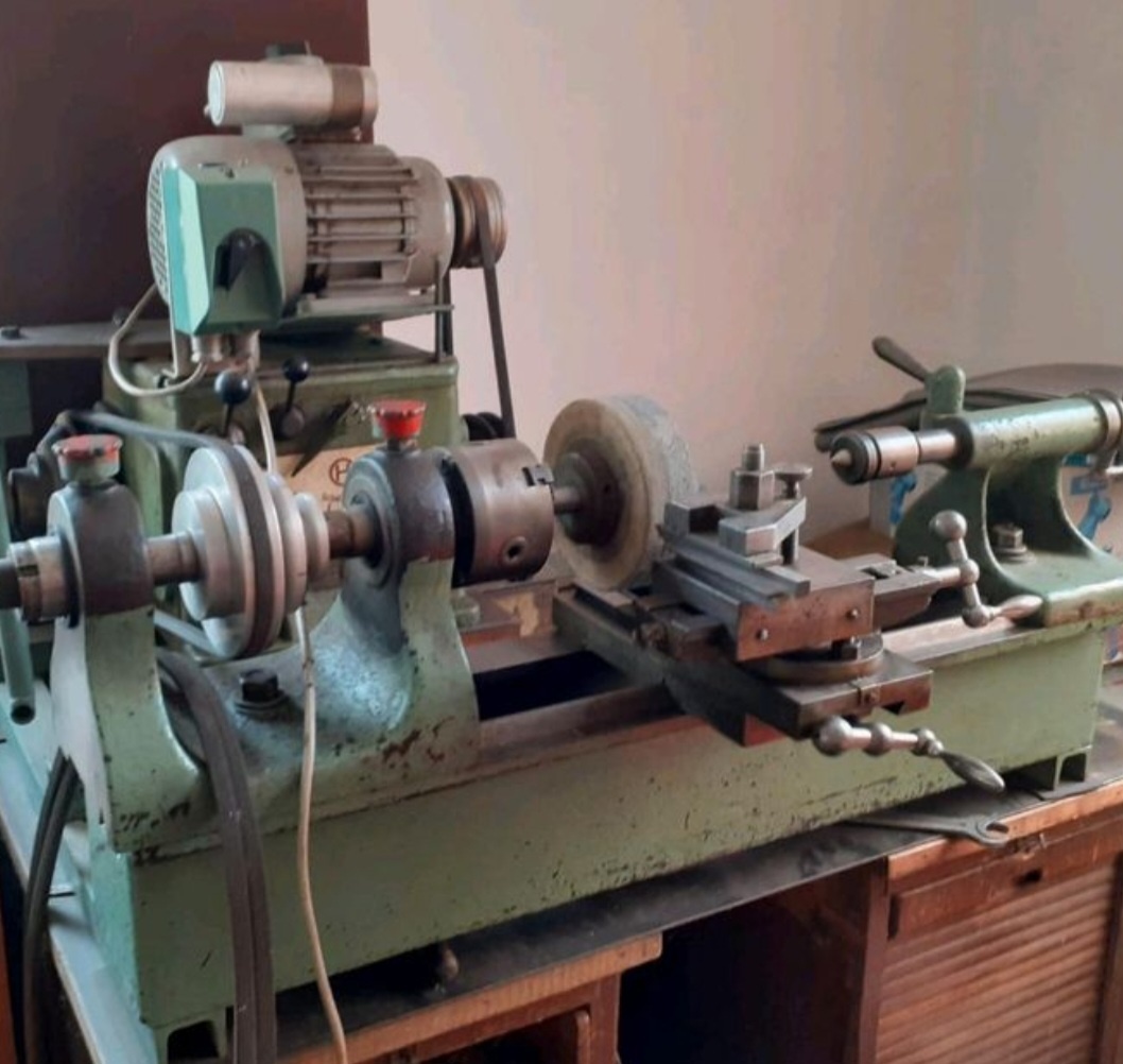 Soustruh DDR - 2